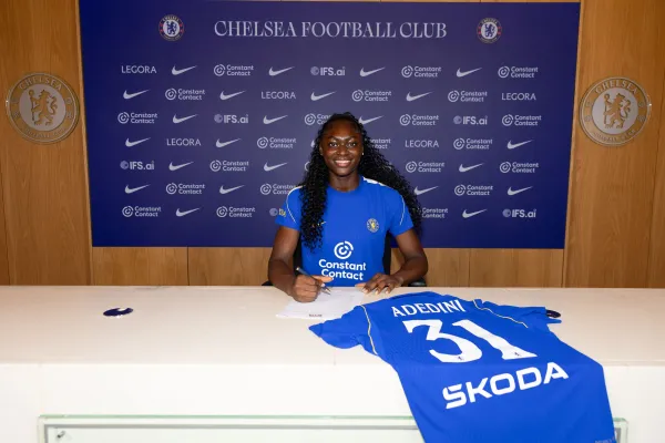 Rachael Adedini signs first professional contract with Chelsea