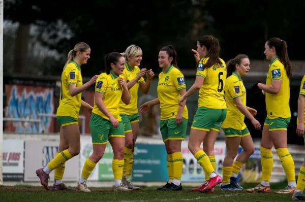 Women's Report | Chesham United 0-2 Norwich City