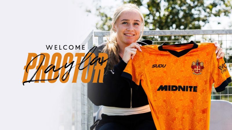 Layla Proctor joins Wolves Women