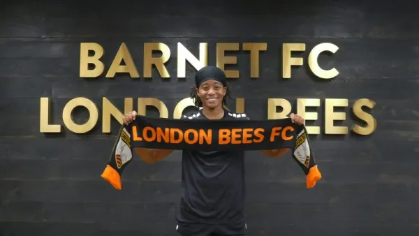 CHE THOMAS IS A BEE - London BEES