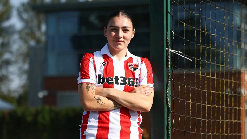 Edwards heads to the Potters