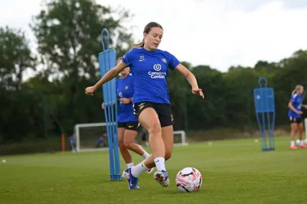 Mara Alber moves on loan