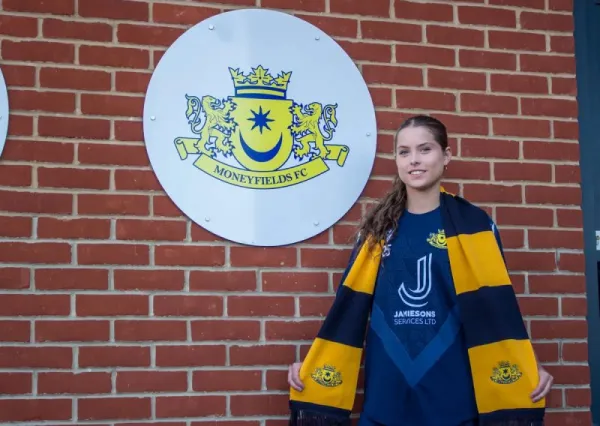 Young Prospect Isabella Carugati Commits to Moneys Women
