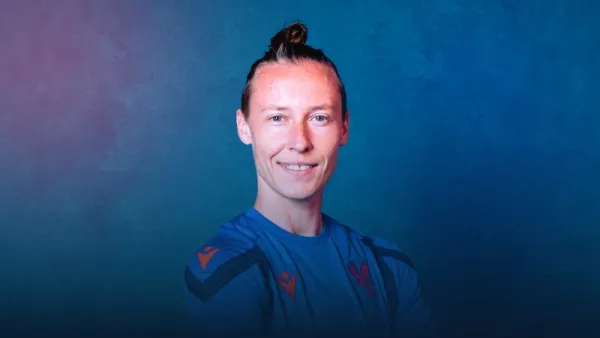 Pauline Peyraud-Magnin joins Palace on loan