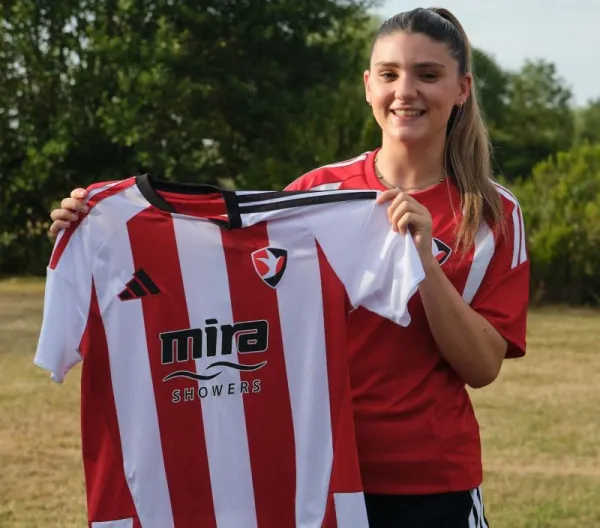 Cheltenham Town Add Striker Leonie Joyce To The Squad