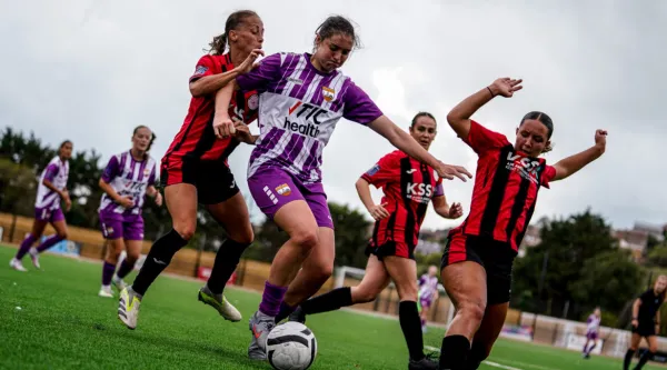 MATCH REPORT | SALTDEAN UNITED 1-4 LONDON BEES