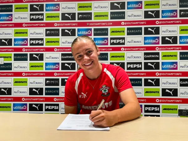 Women seal Freya Jupp signing | Southampton FC | News