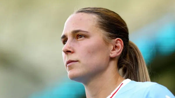 FOREST WOMEN SIGN MCKENNA