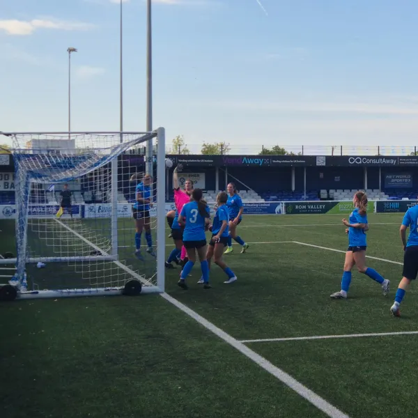Blues 0 Saltdean 2